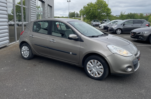 Clio III 1.2 16V 75CH EXPRESS CLIM 5P 2010 occasion 28700 Auneau
