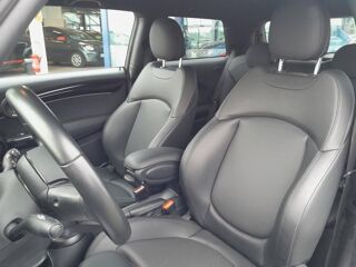 Cooper 136ch Edition Camden BVA7 2023 occasion 64600 Anglet