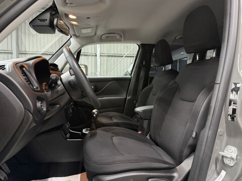 Renegade 1.0 120CH Night Eagle [ Uconnect - Clim Auto - Jantes 18 ] 2022 occasion 13400 Aubagne