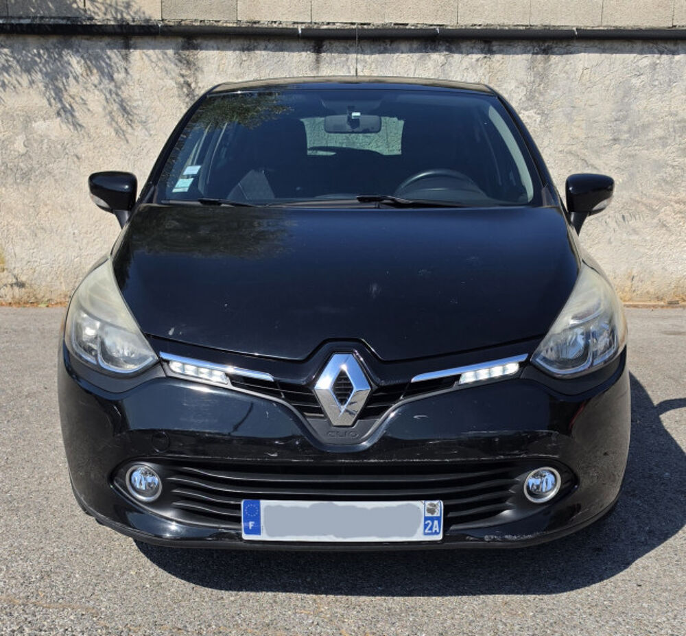 Clio IV 1.2 TCE 120CH NOUVELLE LIMITED EDC ECO&sup2; 2016 occasion 13400 AUBAGNE