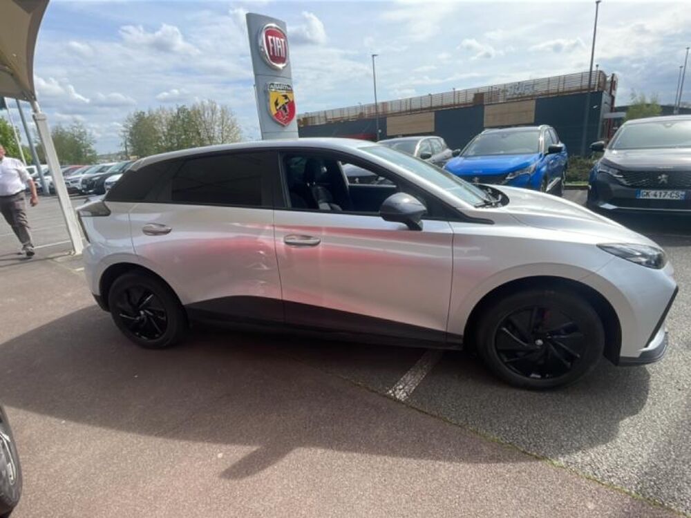 MG4 EV 170ch - 51kWh 2023 occasion 62000 Arras