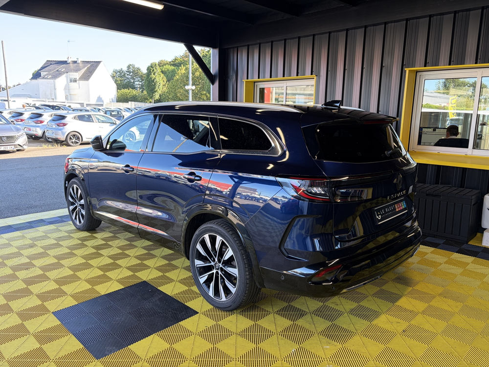 Espace 1.2 E-TECH FULL HYBRID 200CH TECHNO 7 PLACES - 24 2024 occasion 56530 Qu&eacute;ven