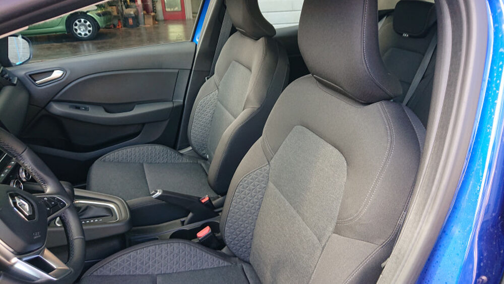 Clio V 1.0 TCE 90CH LIMITED X-TRONIC 2023 occasion 40990 Saint-Paul-l&egrave;s-Dax
