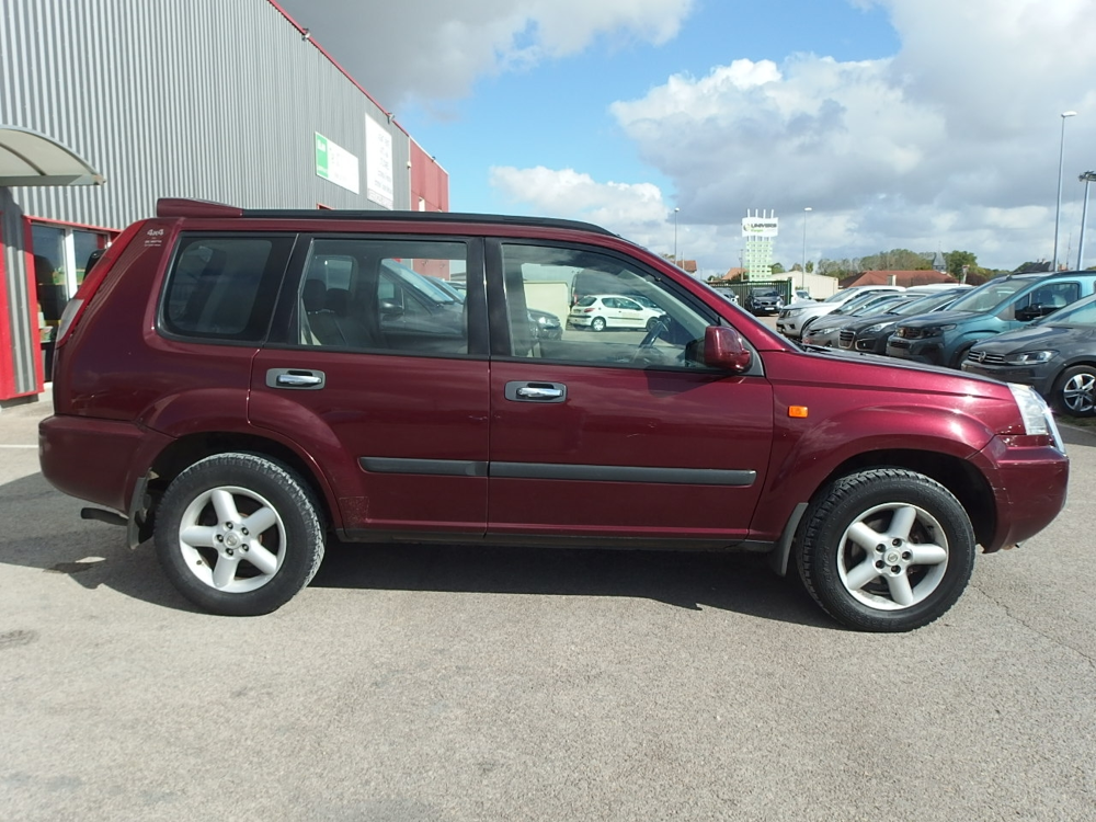 X-Trail 2.2 VDI 114CH LUXE 2002 occasion 10600 Savi&egrave;res