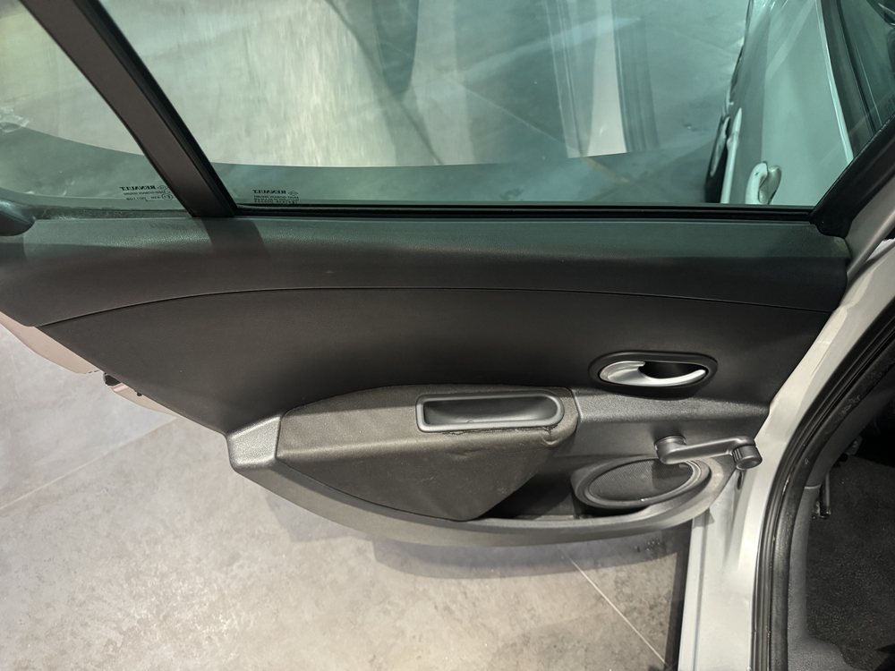 Clio III 1.5 DCI 85CH DYNAMIQUE 5P 2009 occasion 12000 RODEZ