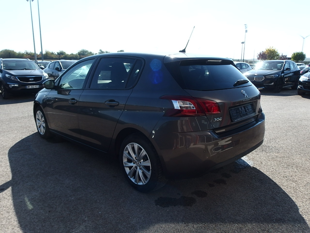 308 1.6 BLUEHDI 100CH STYLE S&S 5P 2016 occasion 10600 Savi&egrave;res