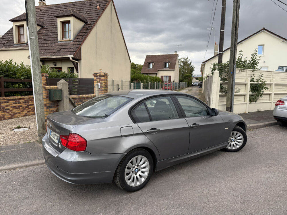 S&eacute;rie 3 (E90) 318D 143CH CONFORT 2009 occasion 95480 PIERRELAYE