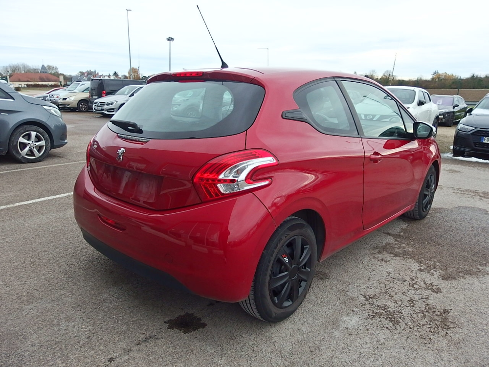 208 1.2 70CV ACTIVE 3P 2015 occasion 10600 Savi&egrave;res