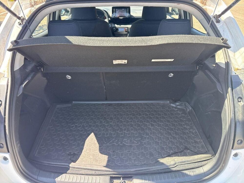 Yaris 116h Dynamic 5p MY22 2023 occasion 13730 Saint-Victoret