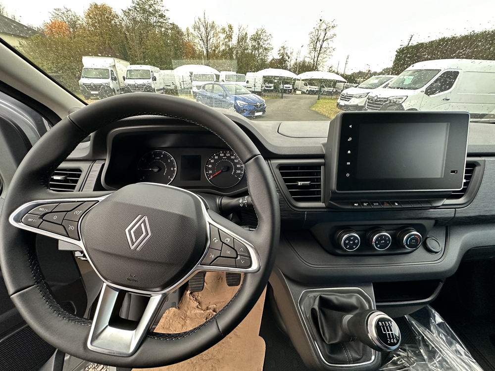 Trafic L2H1 3T 2.0 BLUE DCI 130CH GRAND CONFORT E6 2026 occasion 60600 Clermont
