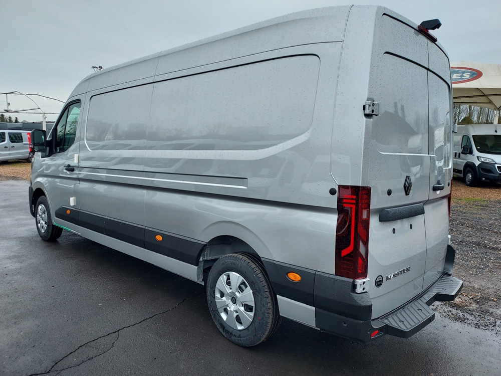 Master F3500 L3H2 2.0 BLUE DCI 150CH ADVANCE - 25 2025 occasion 60600 Clermont