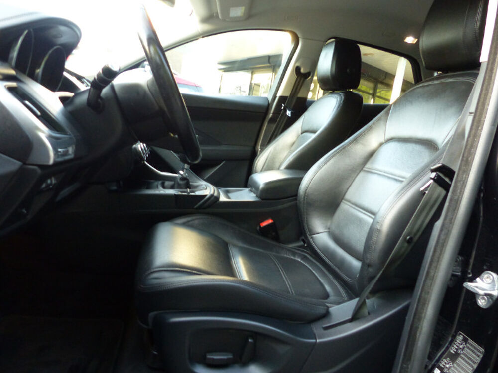 E-PACE 2.0D 150CH R-DYNAMIC S AWD 2018 occasion 77144 Mont&eacute;vrain