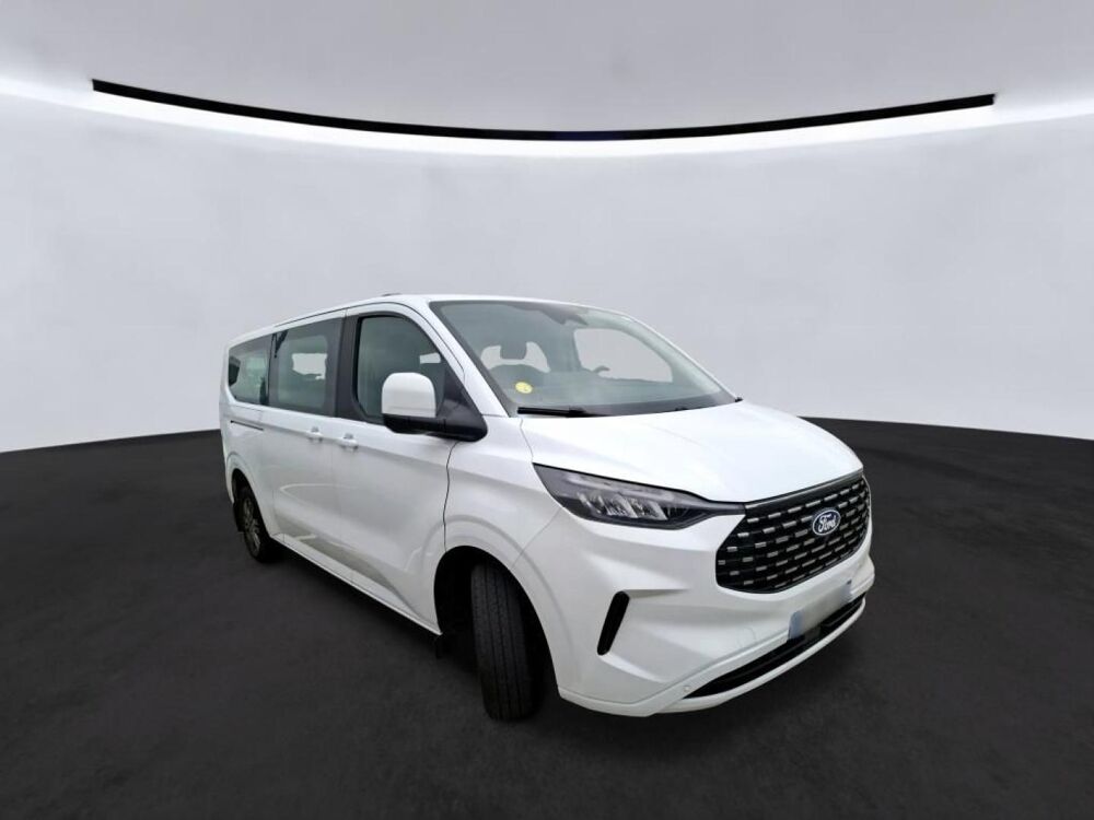 Tourneo VP 320 L2H1 2.0 EcoBlue 150ch Titanium 9 Places 2024 occasion 17450 Saint-Laurent-de-la-Pr&eacute;e