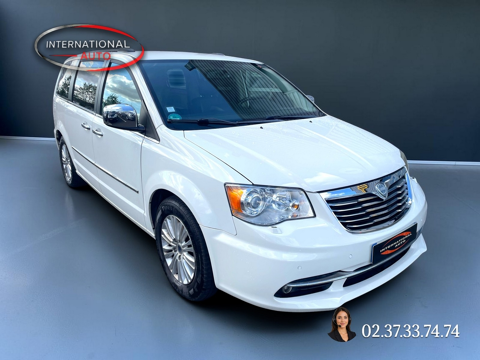 VOYAGER 2.8 MULTIJET GOLD 2012 occasion 28700 Auneau