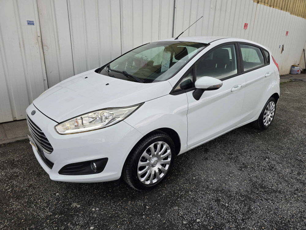 Fiesta 1.25 82CH BLACK 5P 2016 occasion 64121 Serres-Castet