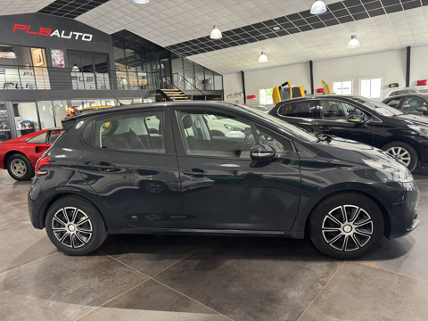 208 1.6 BLUEHDI 75CH PLB AUTO 2017 occasion 12000 RODEZ