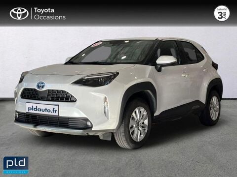 Toyota Yaris Cross 116h Dynamic Business AWD-i + Programme Beyond Zero Academy 2022 occasion Saint-Victoret 13730