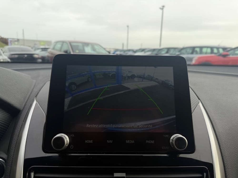Eclipse Cross 2.4 MIVEC PHEV 188CH BUSINESS 4WD 2024 occasion 16400 Puymoyen