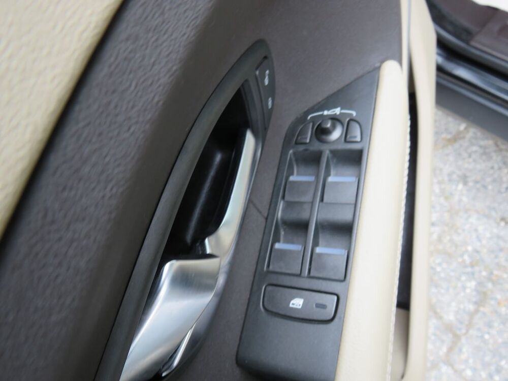 Range Rover Evoque 2.2 ED4 PURE 4X2 2013 occasion 31600 Muret