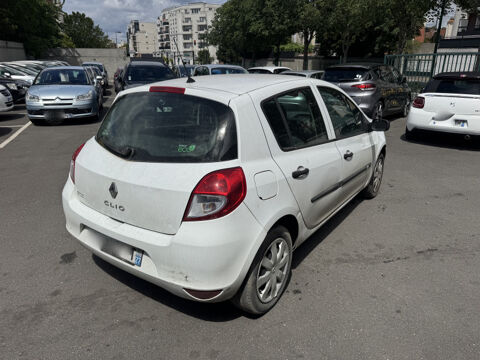 Clio III 1.5 DCI 75CH EXPRESSION CLIM ECO&sup2; 5P 2010 occasion 93220 Gagny