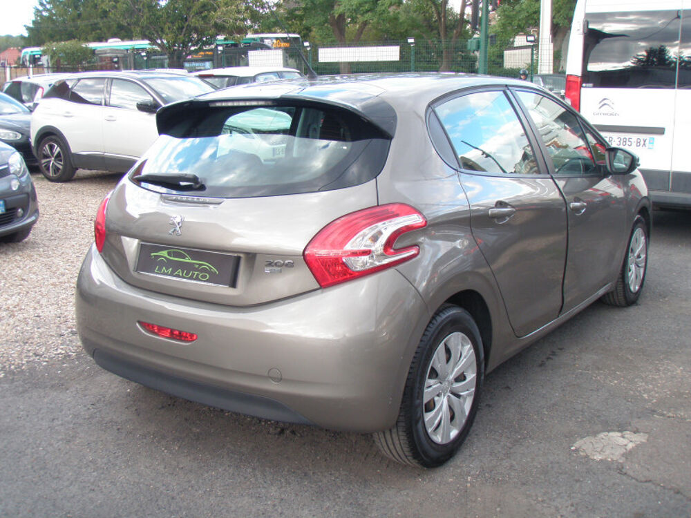 208 1.4 E-HDI FAP 68 ACTIVE BLUE LION BMP5 5P 2014 occasion 93220 Gagny