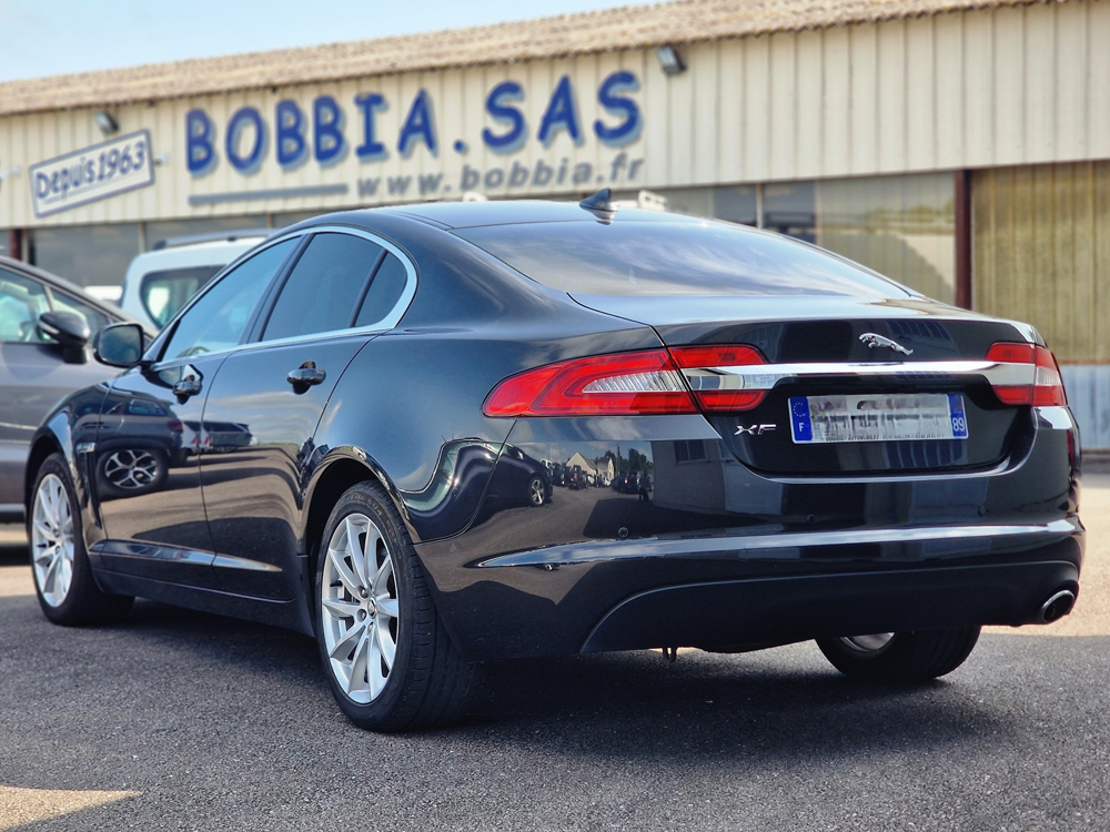 XF 2.2 D 200CH LUXE PREMIUM 2013 occasion 70210 Montdor&eacute;