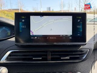3008 HYBRID 225ch Roadtrip e-EAT8 2023 occasion 51100 Reims