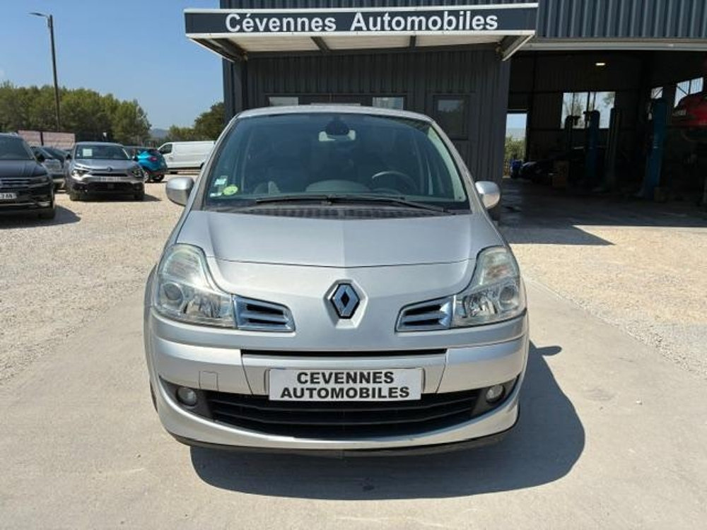 Grand Modus 1.2 TCE 100CH DYNAMIQUE 2010 occasion 30360 V&eacute;z&eacute;nobres