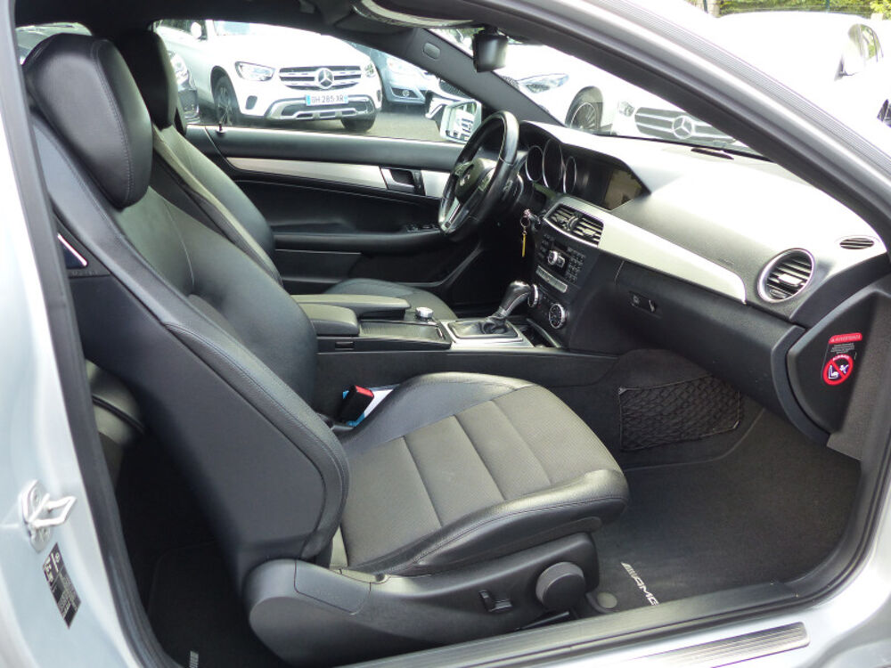Classe C 220 CDI FASCINATION 7GTRONIC 2013 occasion 77144 Mont&eacute;vrain
