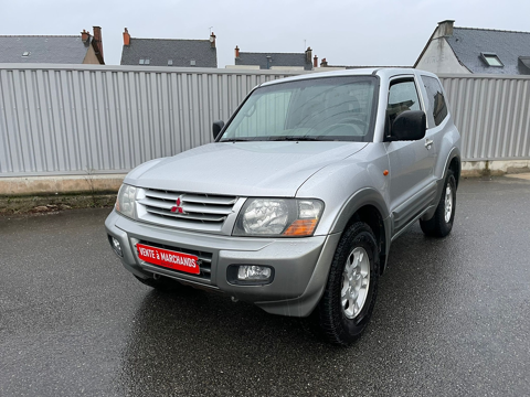 Mitsubishi pajero 3.2 DI-D165 ELEGANCE BA VENTE A PROFESSI