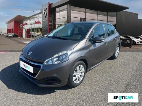 Annonce voiture Peugeot 208 8900 €