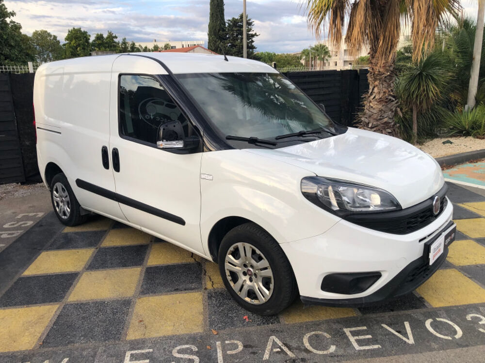 Doblo 1.6 MULTIJET 105CH 705KG PRO LOUNGE 2023 occasion 34970 Lattes