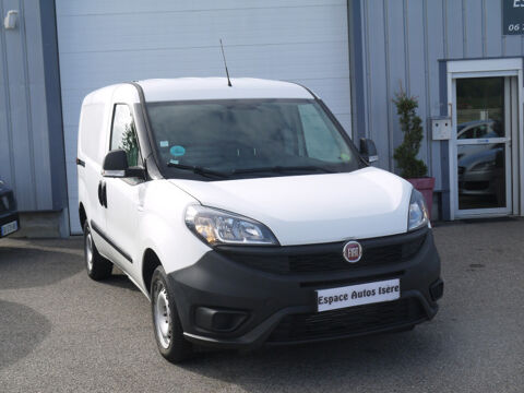 Fiat Doblo 1.3 MULTIJET 95CH / DISTRIBUTION A CHAINE / TVA RECUPERABLE 2021 occasion La C&ocirc;te-Saint-Andr&eacute; 38260