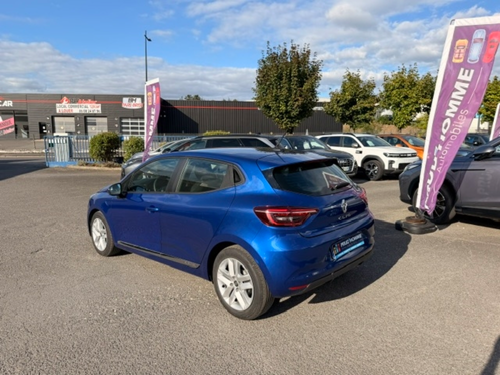 Clio V 1.6 E-TECH HYBRIDE 140CH BUSINESS 2022 occasion 16400 Puymoyen