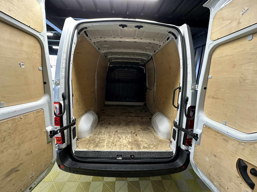 Master F3300 L2H2 2.3 DCI 135CH CONFORT EURO6 2021 occasion 56530 Qu&eacute;ven