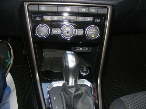 T-ROC 2.0 TDI 150CH LOUNGE 4MOTION DSG7 2018 occasion 38150 Salaise-sur-Sanne