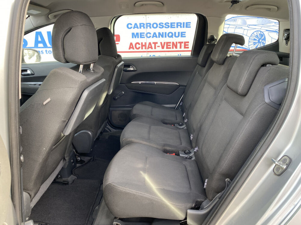 5008 1.6 HDI FAP CONFORT PACK 7PL 2010 occasion 42120 LE COTEAU