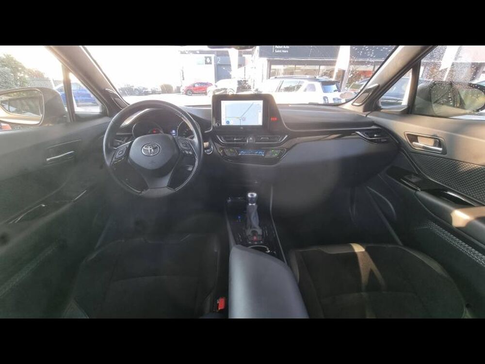 C-HR 2.0 Hybride 184ch Collection E-CVT 2022 occasion 78860 ST NOM LA BRETECHE