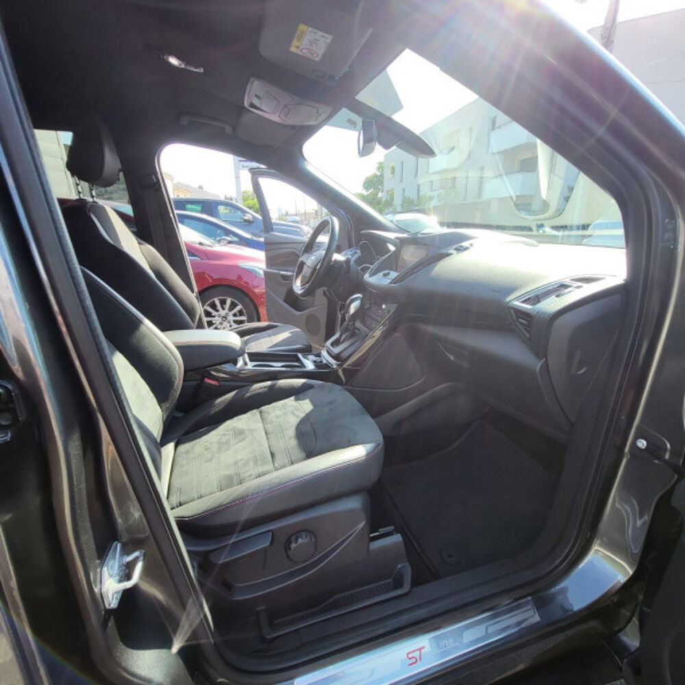 Kuga 1.5 FLEXIFUEL-E85 150CH STOP&START ST-LINE 4X2 BVA EURO6.2 2019 occasion 33700 M&eacute;rignac