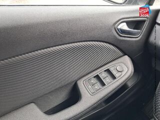 Clio 1.6 E-Tech hybride 145ch Engineered 2023 occasion 67600 S&eacute;lestat