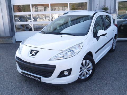 Peugeot 207 sw 1.4 VTI 16V 95CH / DISTRIBUTION A CHAINE