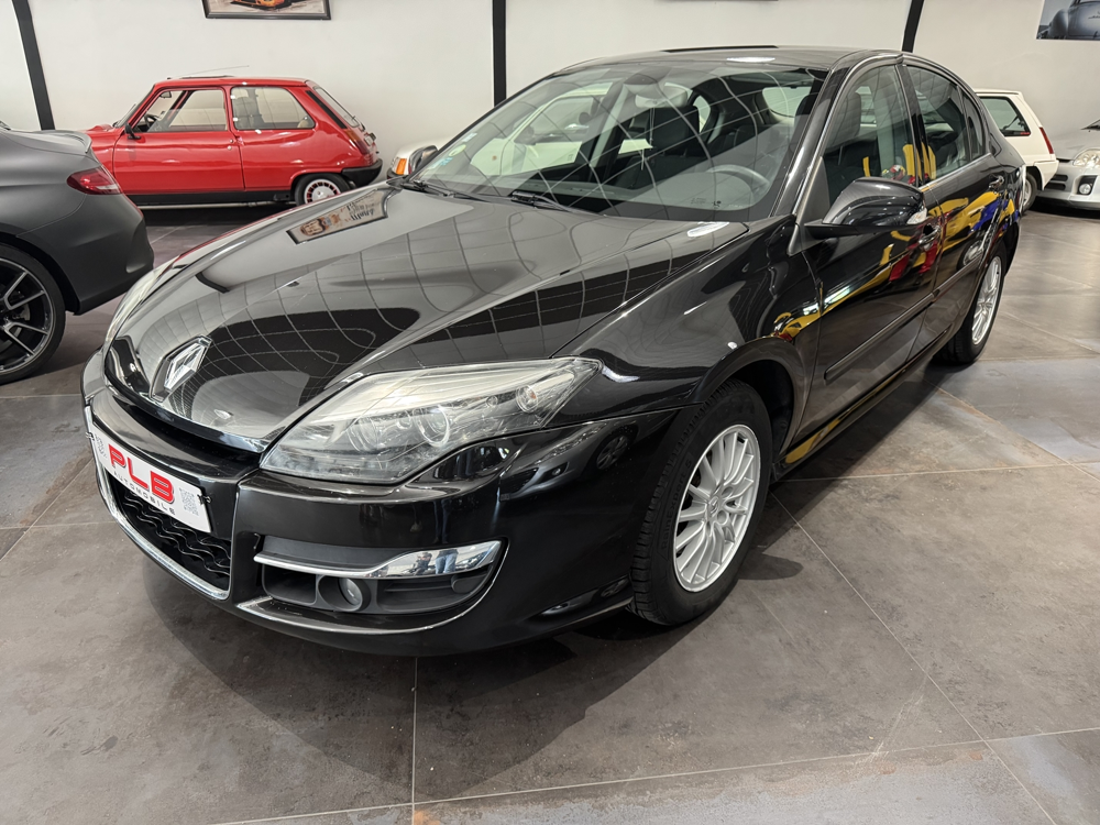Laguna III 2.0 DCI 130CH FAP BLACK EDITION 2011 occasion 12000 RODEZ