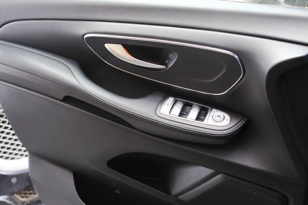 Classe V V 300 D LONG AVANTGARDE 4-MATIC 2020 occasion 59223 Roncq