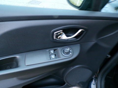 Clio IV IV 0.9 TCE 90CH ENERGY ZEN ECO&sup2; 99G 2013 occasion 38150 Salaise-sur-Sanne