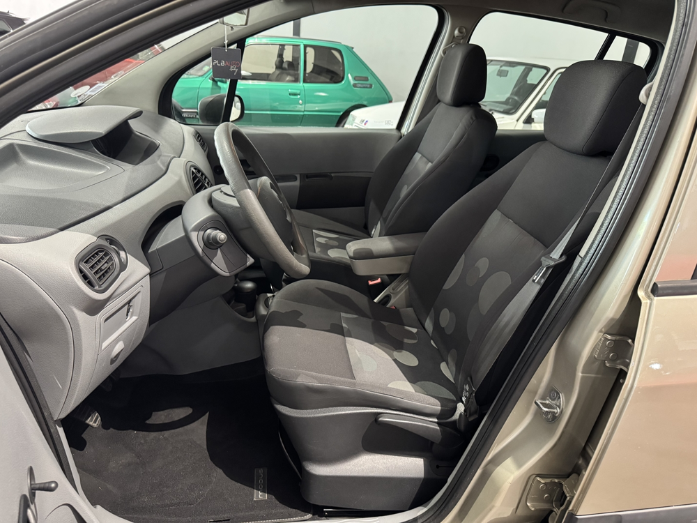 Modus 1.5 DCI 70CH EXPRESSION 99800 KM 2007 occasion 12000 RODEZ