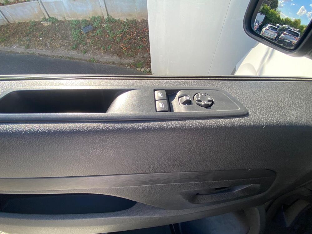 Vivaro M 2.0 BlueHDi 145ch 2024 occasion 95500 Gonesse