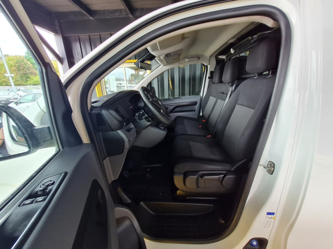 Proace MEDIUM 1.5 D-4D 120 BUSINESS MC22 2022 occasion 56530 Qu&eacute;ven