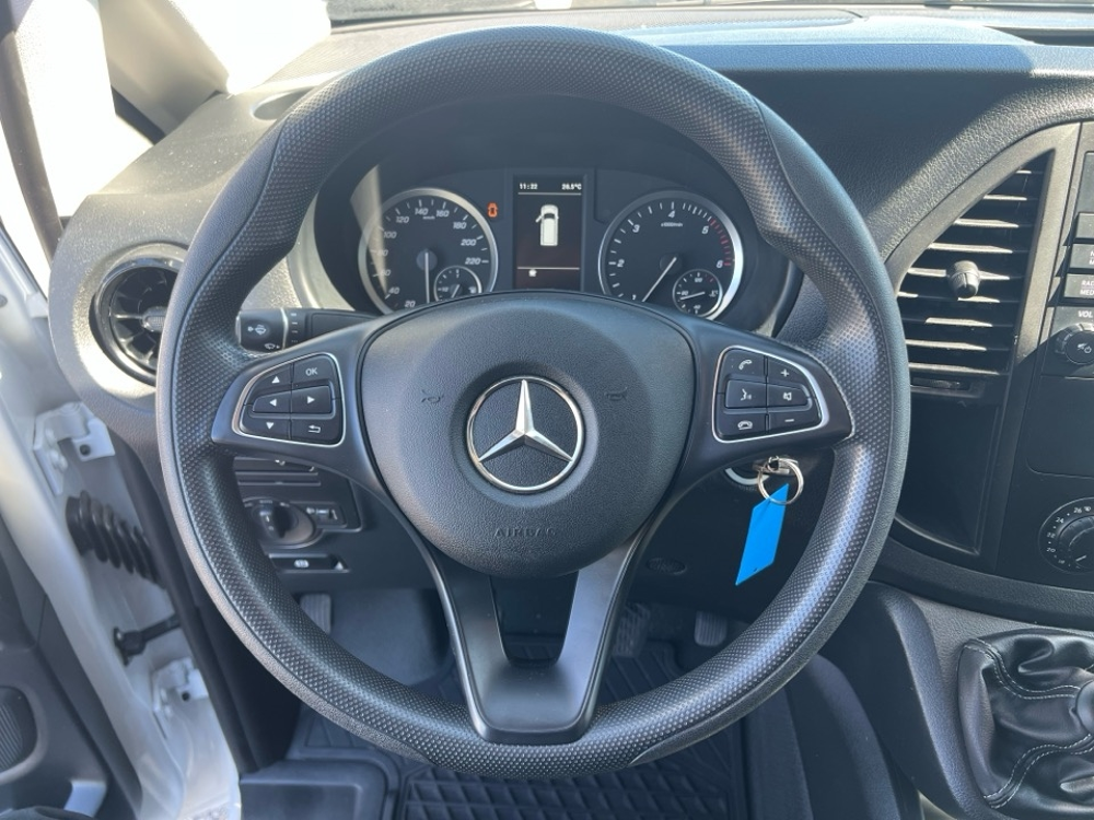 Vito 110 CDI COMPACT FIRST PROPULSION 2023 occasion 31670 Lab&egrave;ge