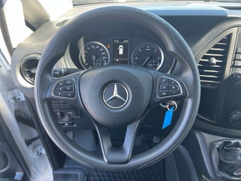 Vito 110 CDI COMPACT FIRST PROPULSION 2023 occasion 31670 Lab&egrave;ge