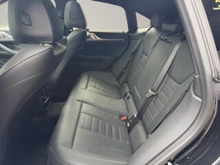S&eacute;rie 4 420dA xDrive 190ch M Sport 2025 occasion 78240 Chambourcy